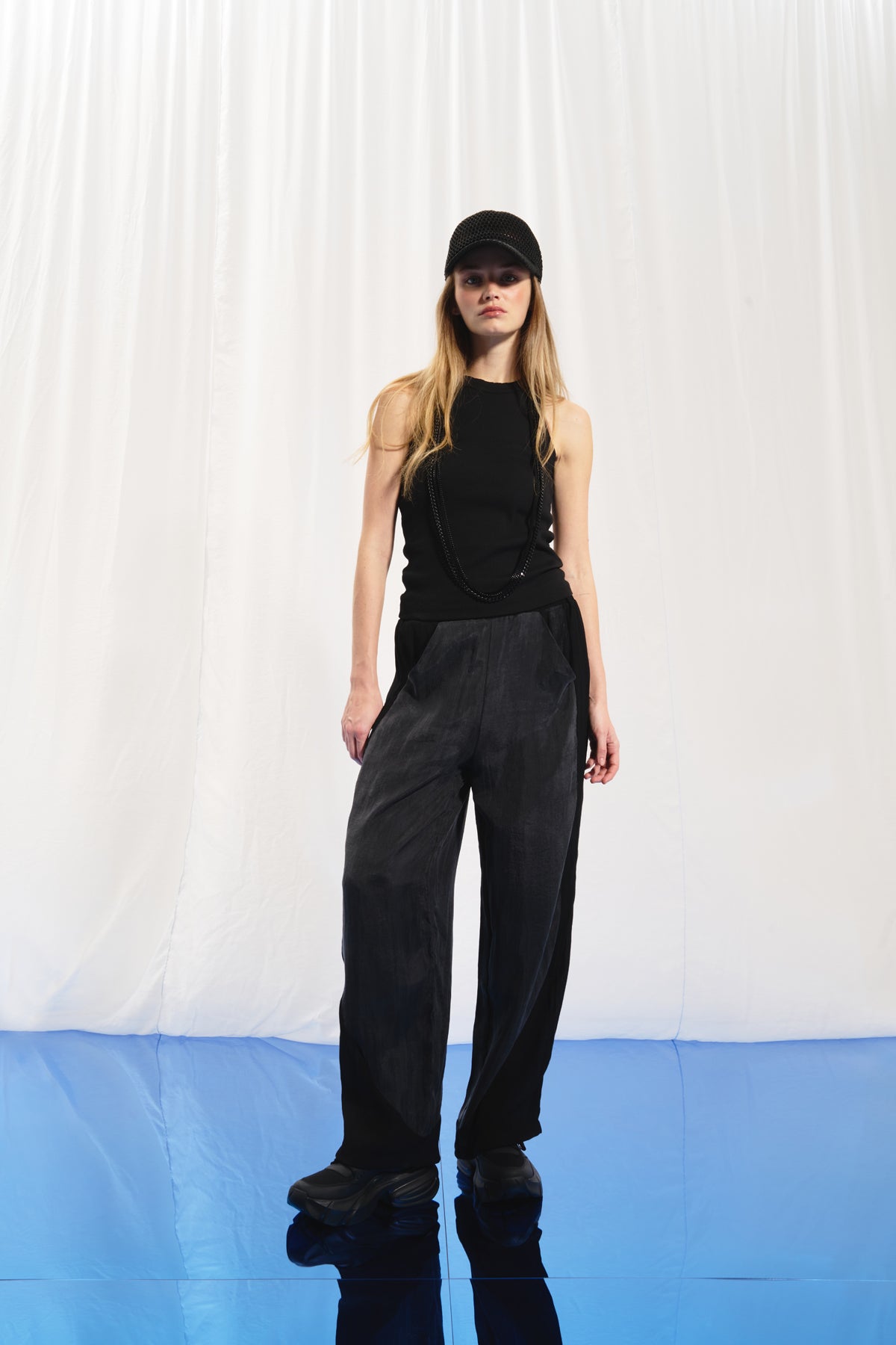 Black Ribbed Basic Tank Top 17011