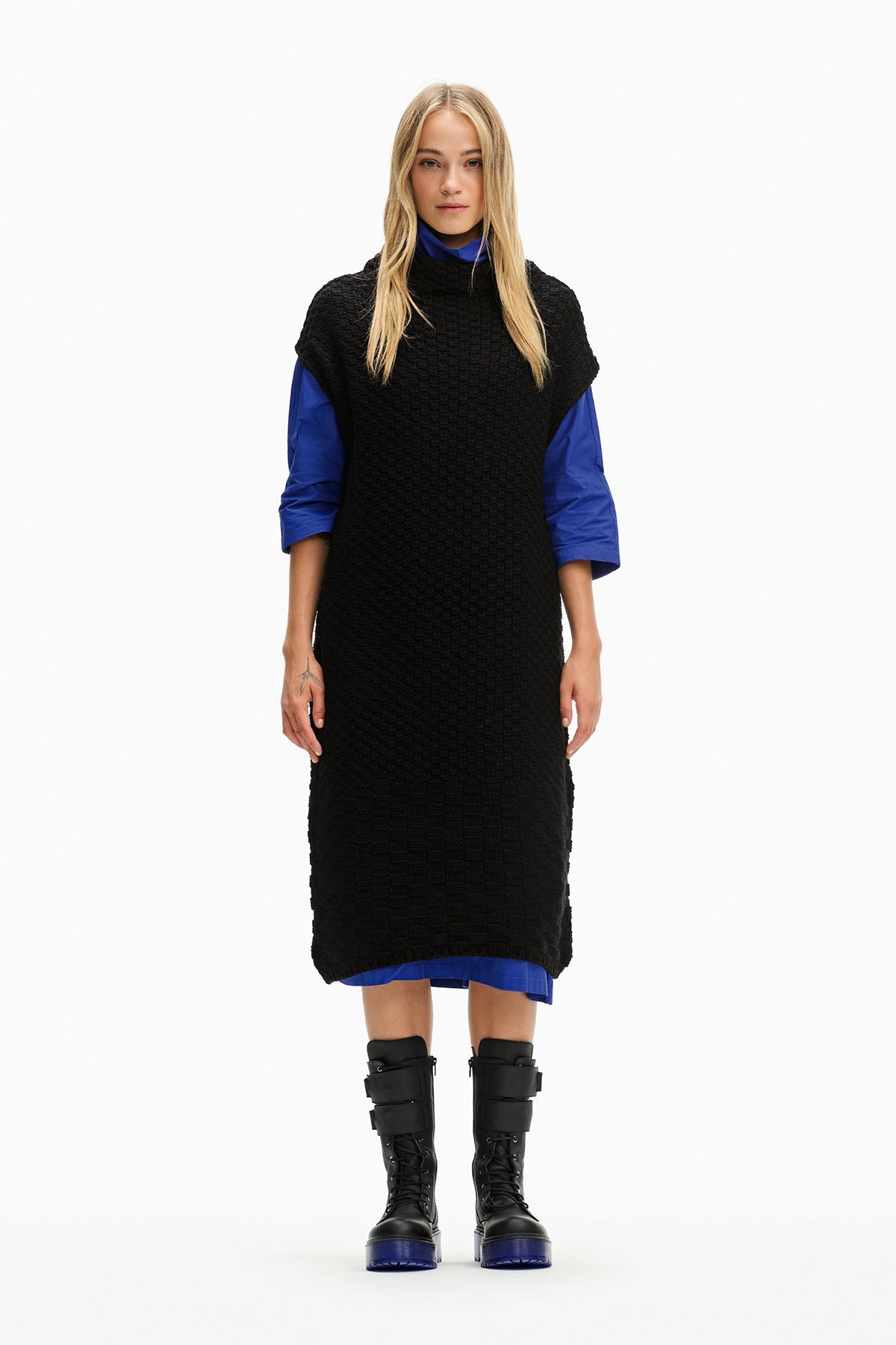 Nero Dress 10010