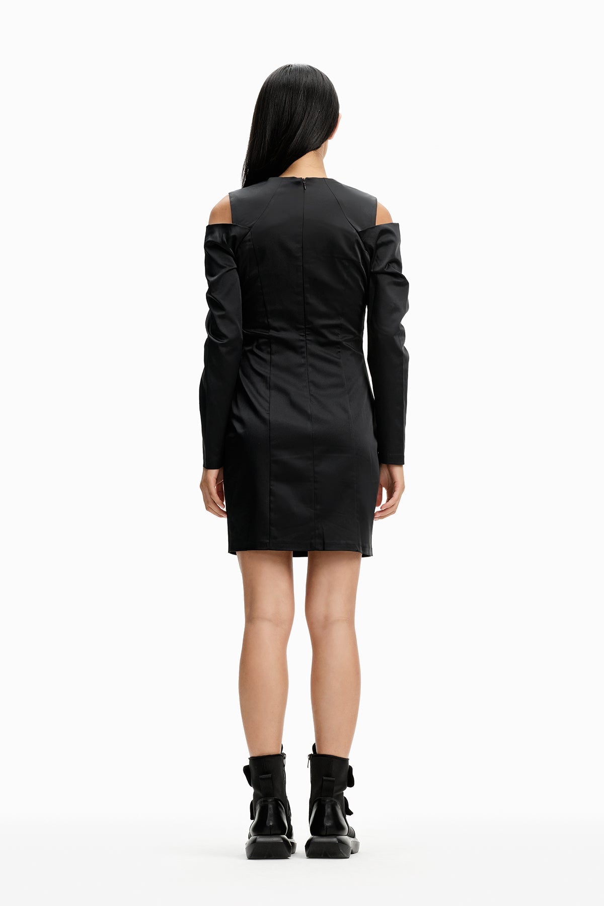 Nero Dress 10354