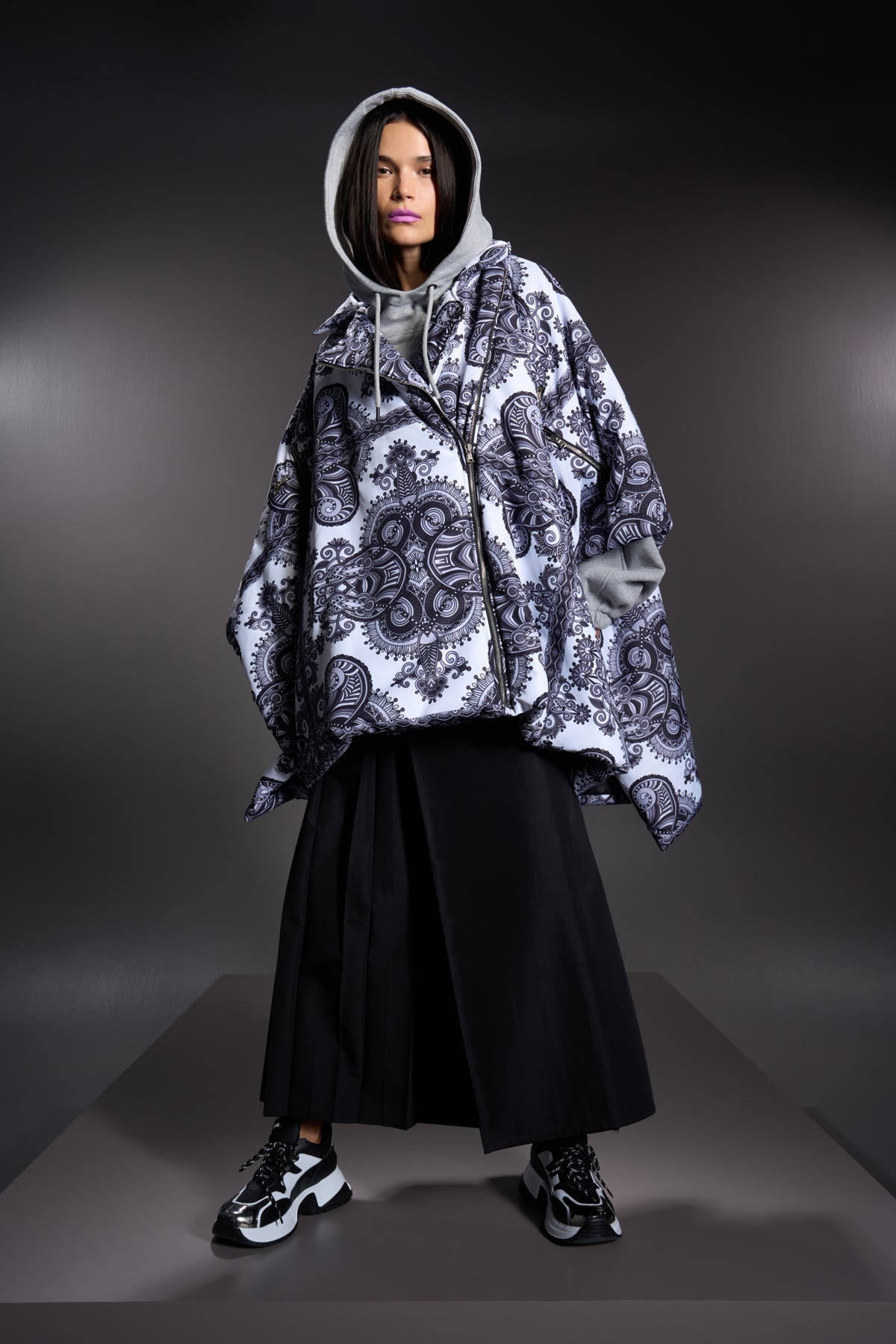 Nero Bianco Poncho 16094