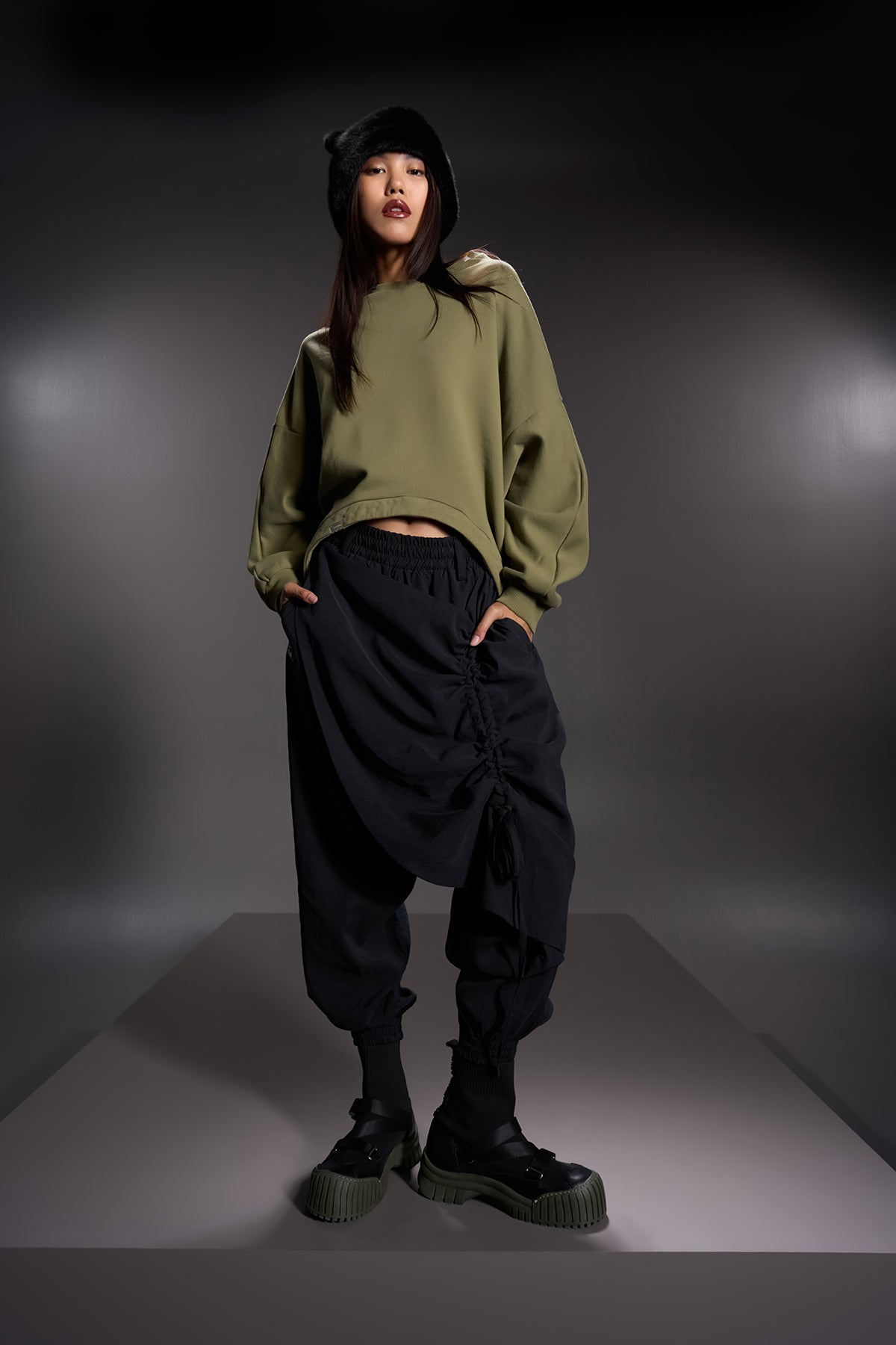 Olive Sw-shirt 16127