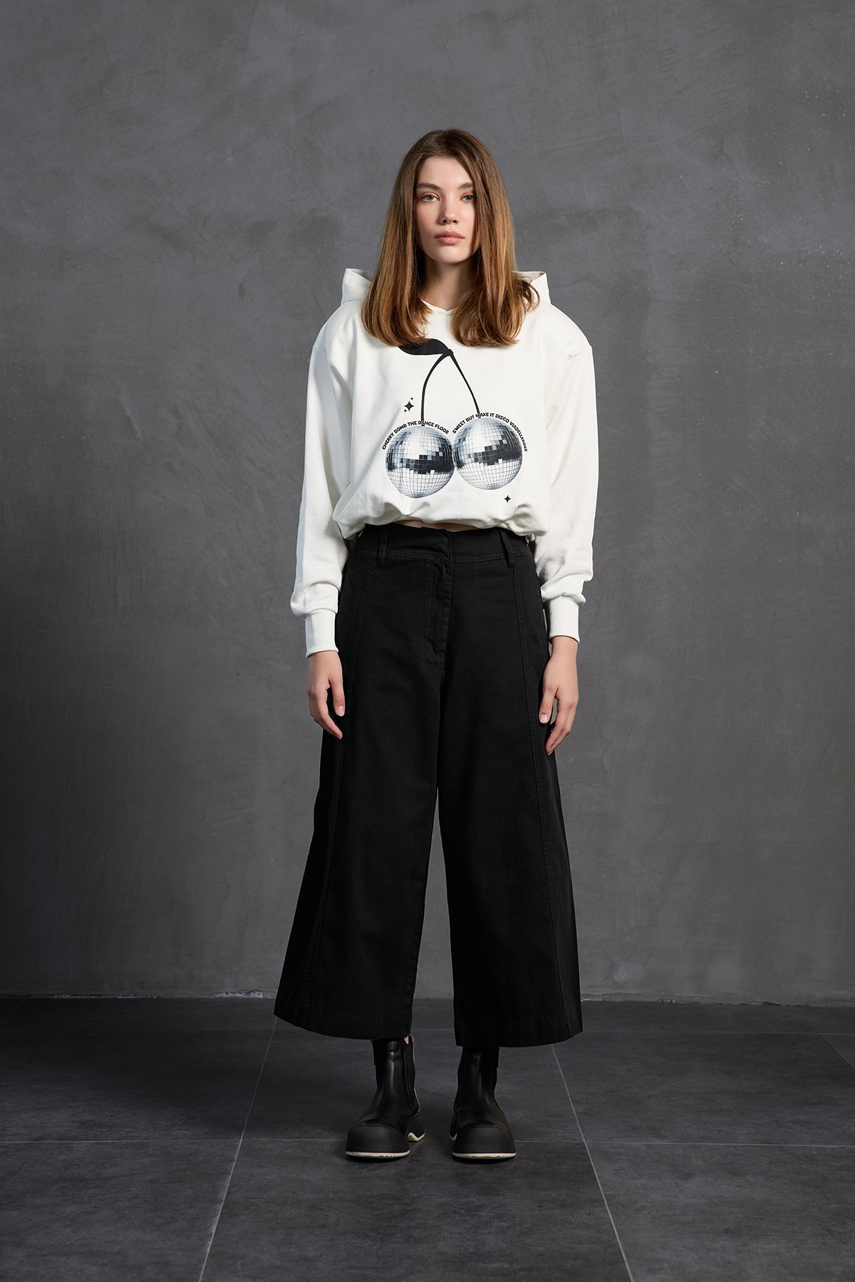 Black Wide-leg Trousers 18106