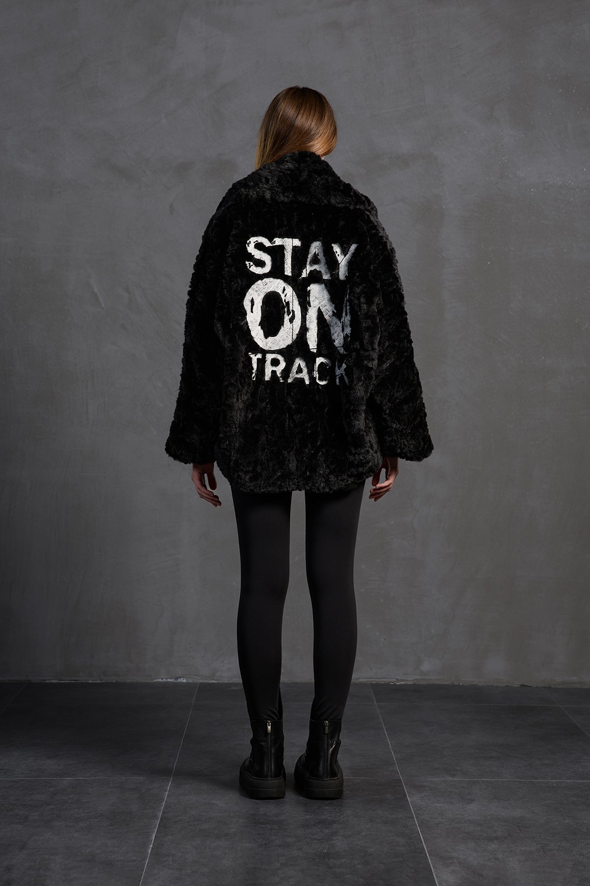 Black Faux Fur Oversized Coat 18185