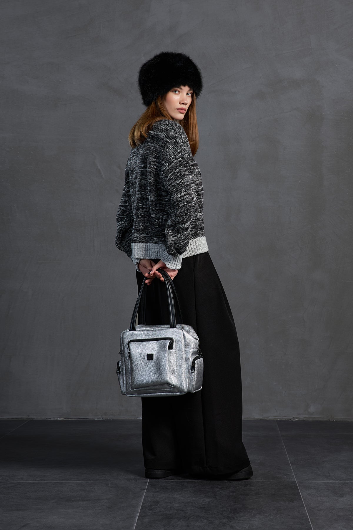 Black Pleated High-waist Trousers 18205