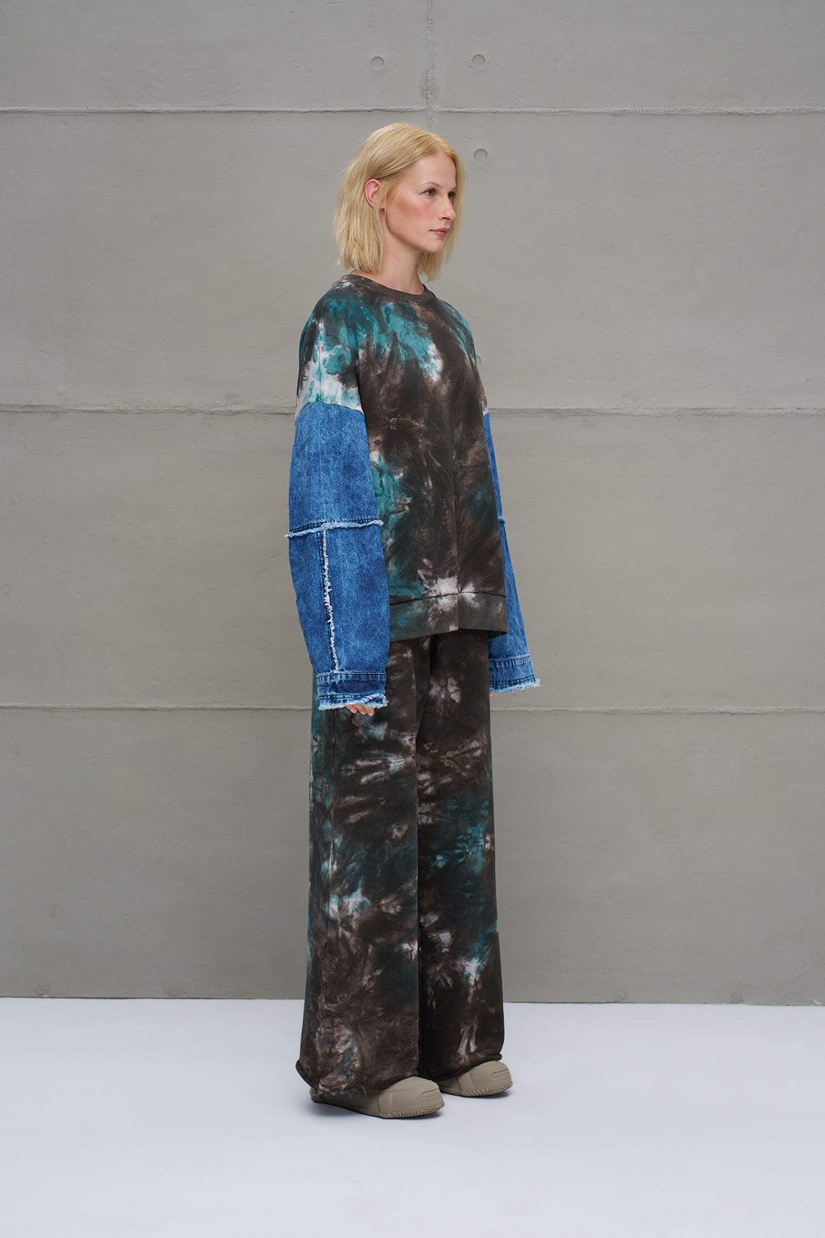 Brown Green Denim Sleeve Tie-dye Oversize Sweatshirt 18221