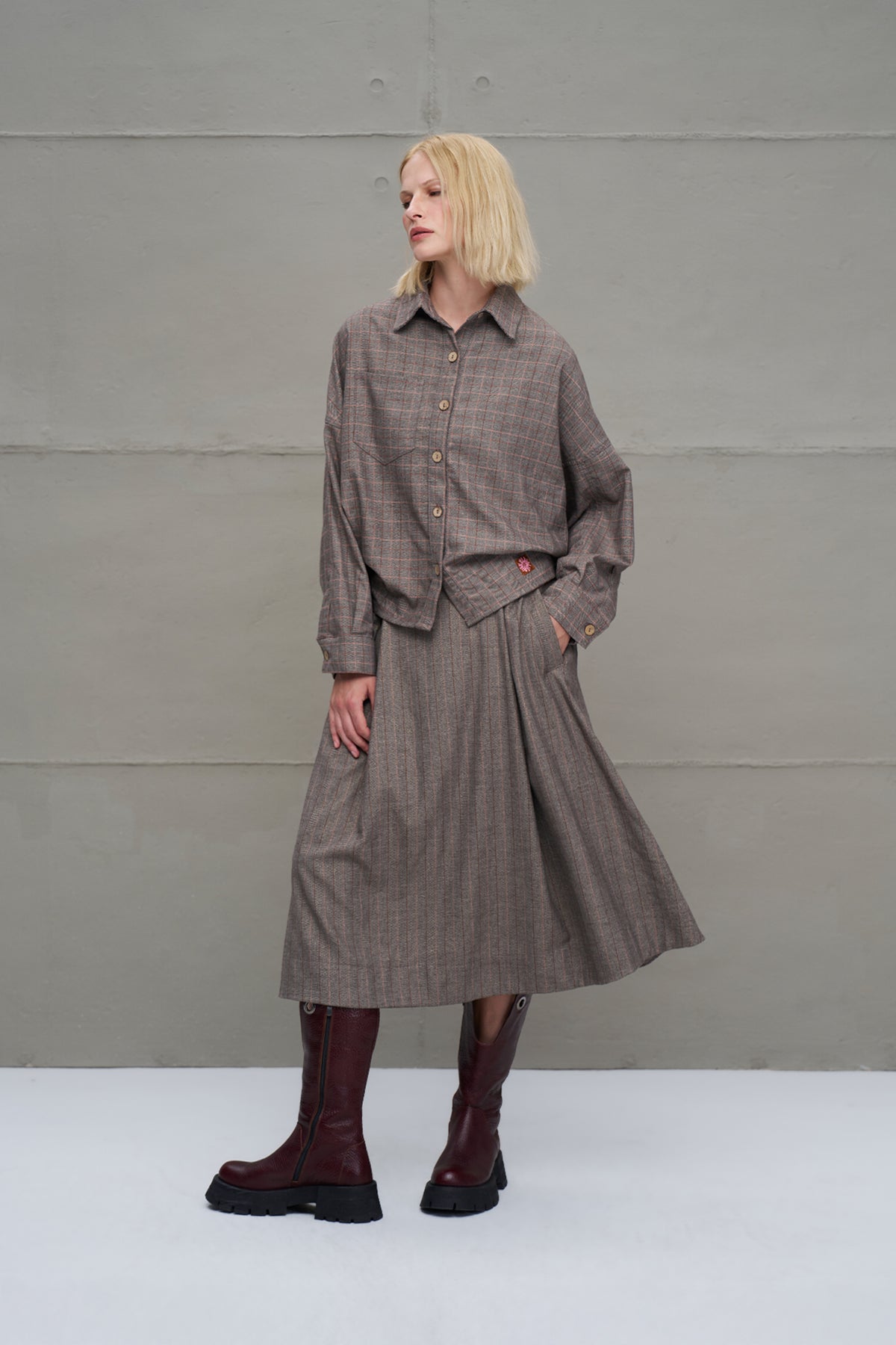 Mink Front Longer Back Short Shirt 18255