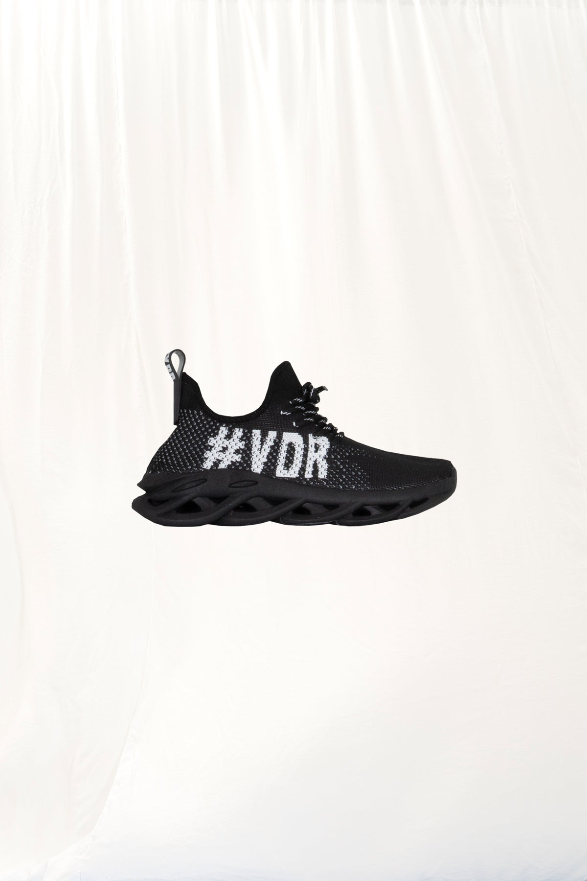 Black Sneakers Bora7