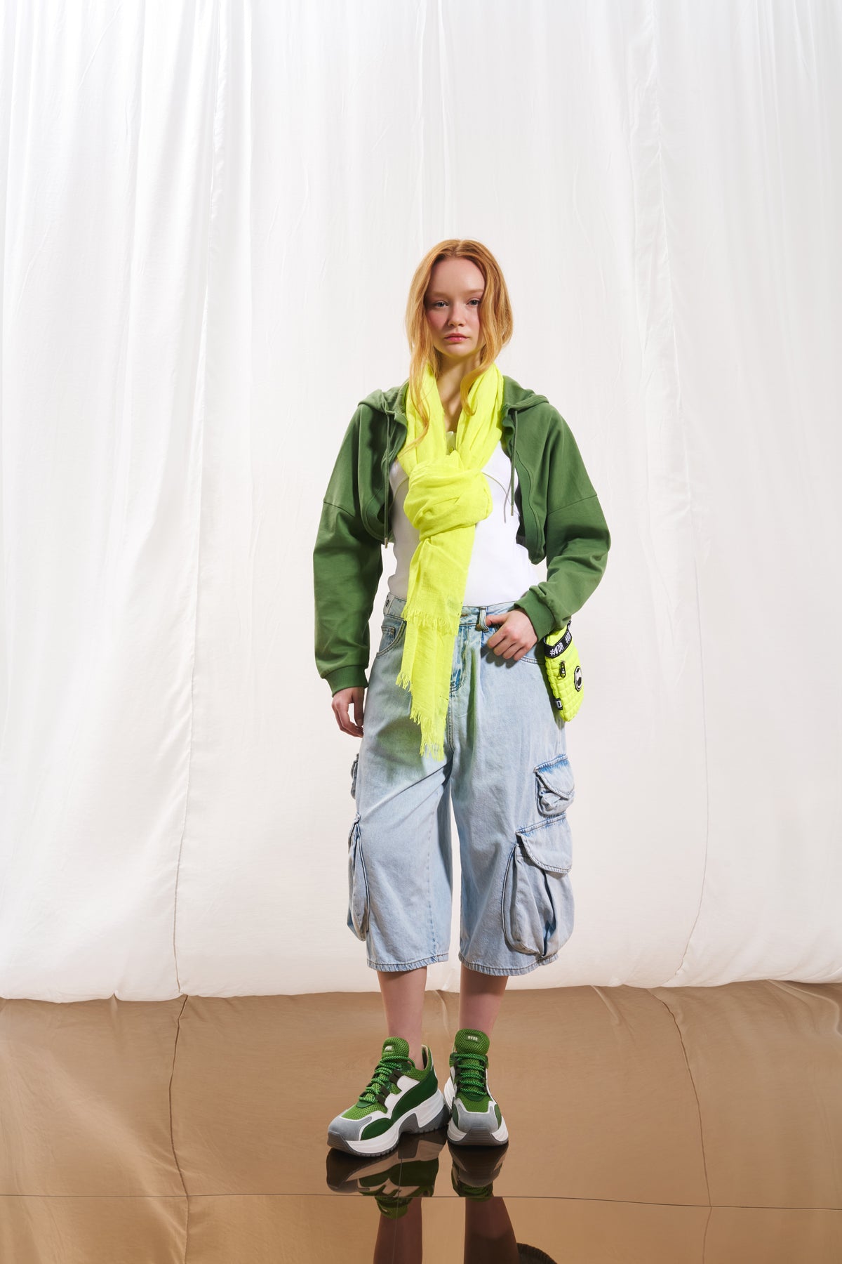 Neon Yellow Scarf Pera