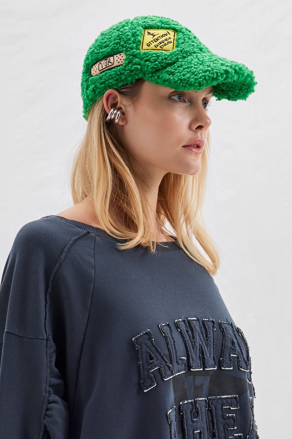 Verde Hat Sheep