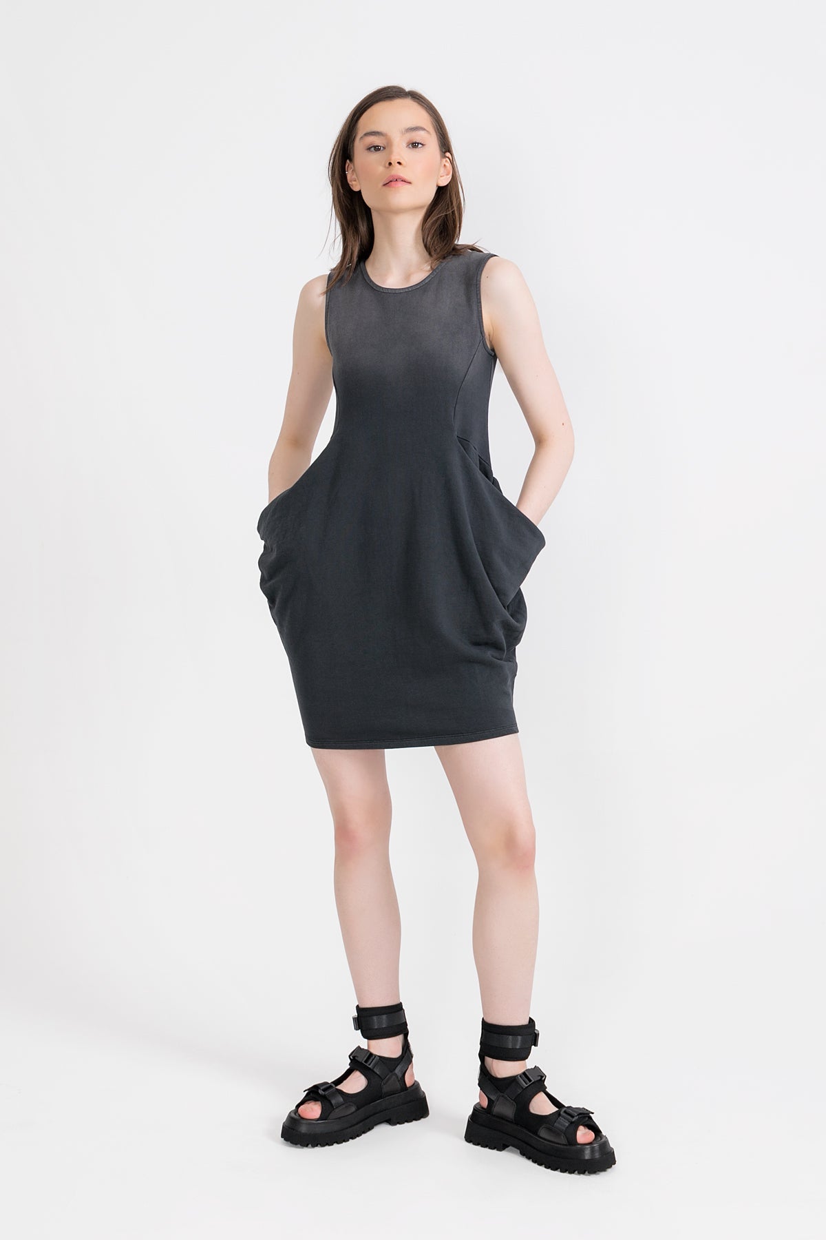 Nero Dress 9202