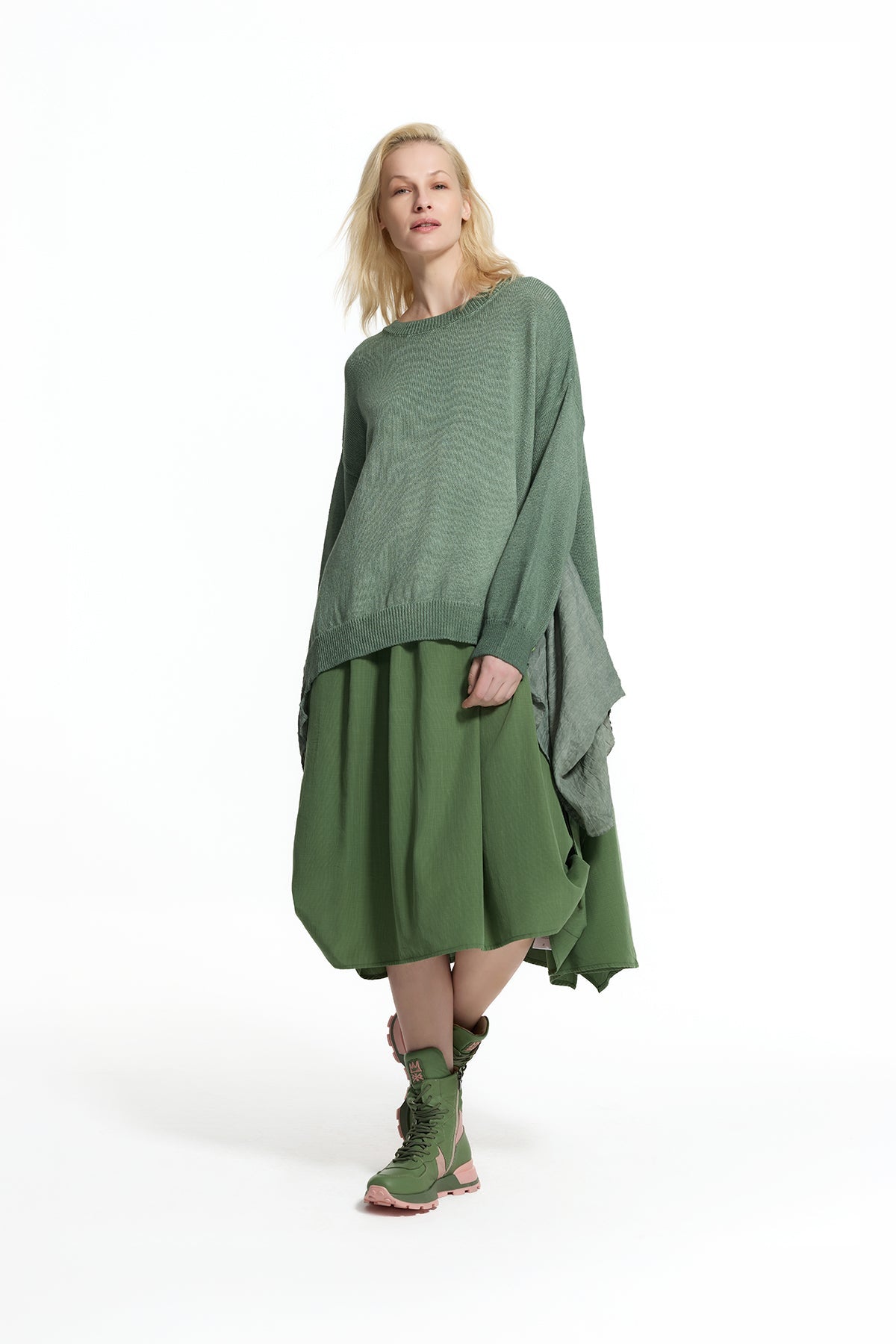 Khaki Appliqué Letter Asymmetric Knit Sweater 19216