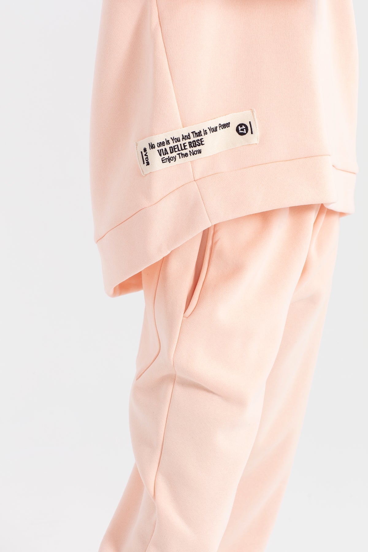 Nude Sw-shirt 12074