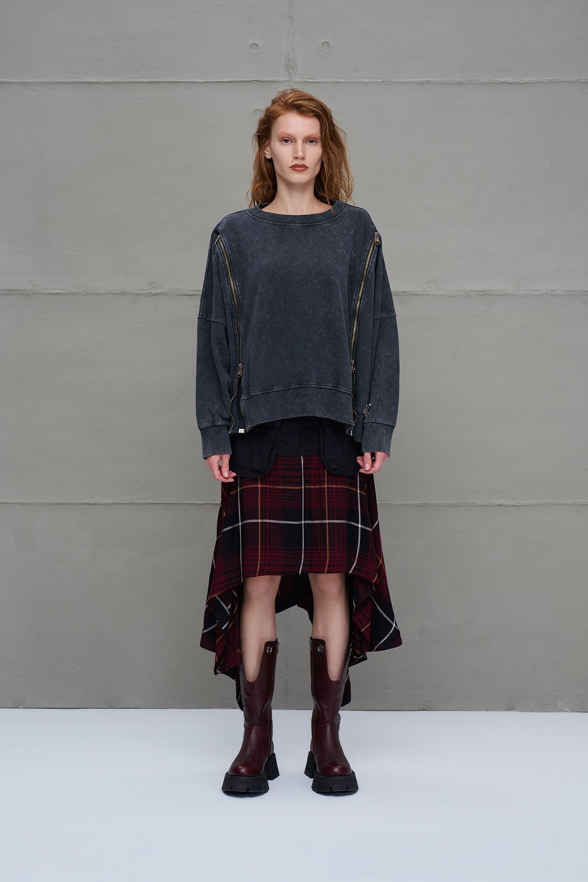 Anthracite Zip-up Oversized Sweatshirt 18005